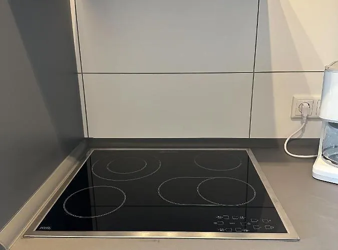 Апартаменты Beautiful 2-room With Balkony In Виллих