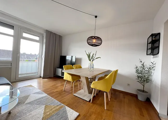 Beautiful 2-room With Balkony In Апартаменты